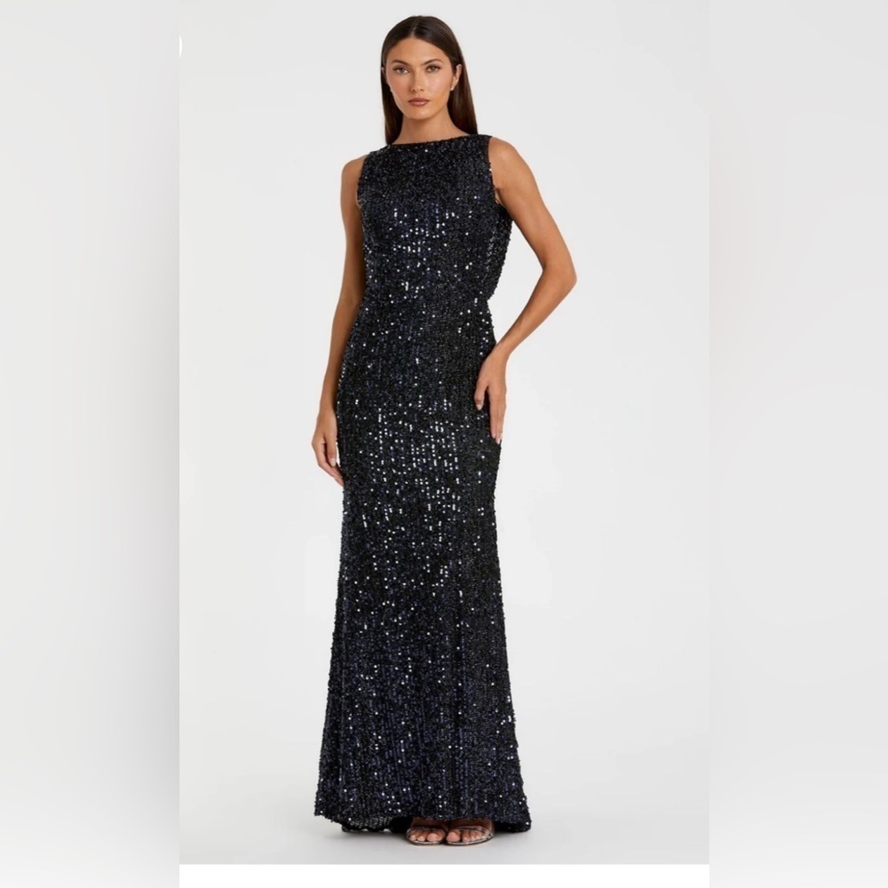 NWT | Mac Duggal 26331 Midnight Blue Cowl Back Sequined Evening Gown Size 8